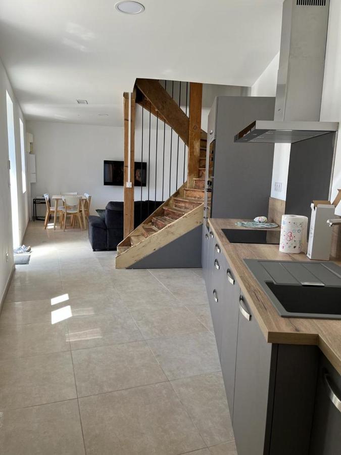 Superbe Maison De Ville, Renovee A 15 Min De Lyon Saint-Symphorien-d'Ozon Luaran gambar